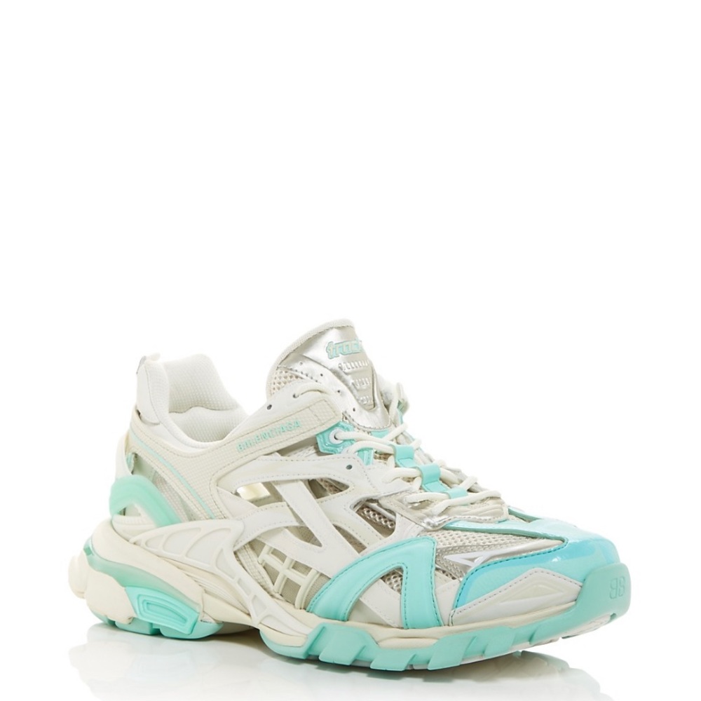 Balenciaga Women’s Track 2. Barely worn. Includes set of new laces.